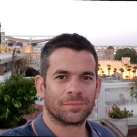 Paulo Garcia headshot